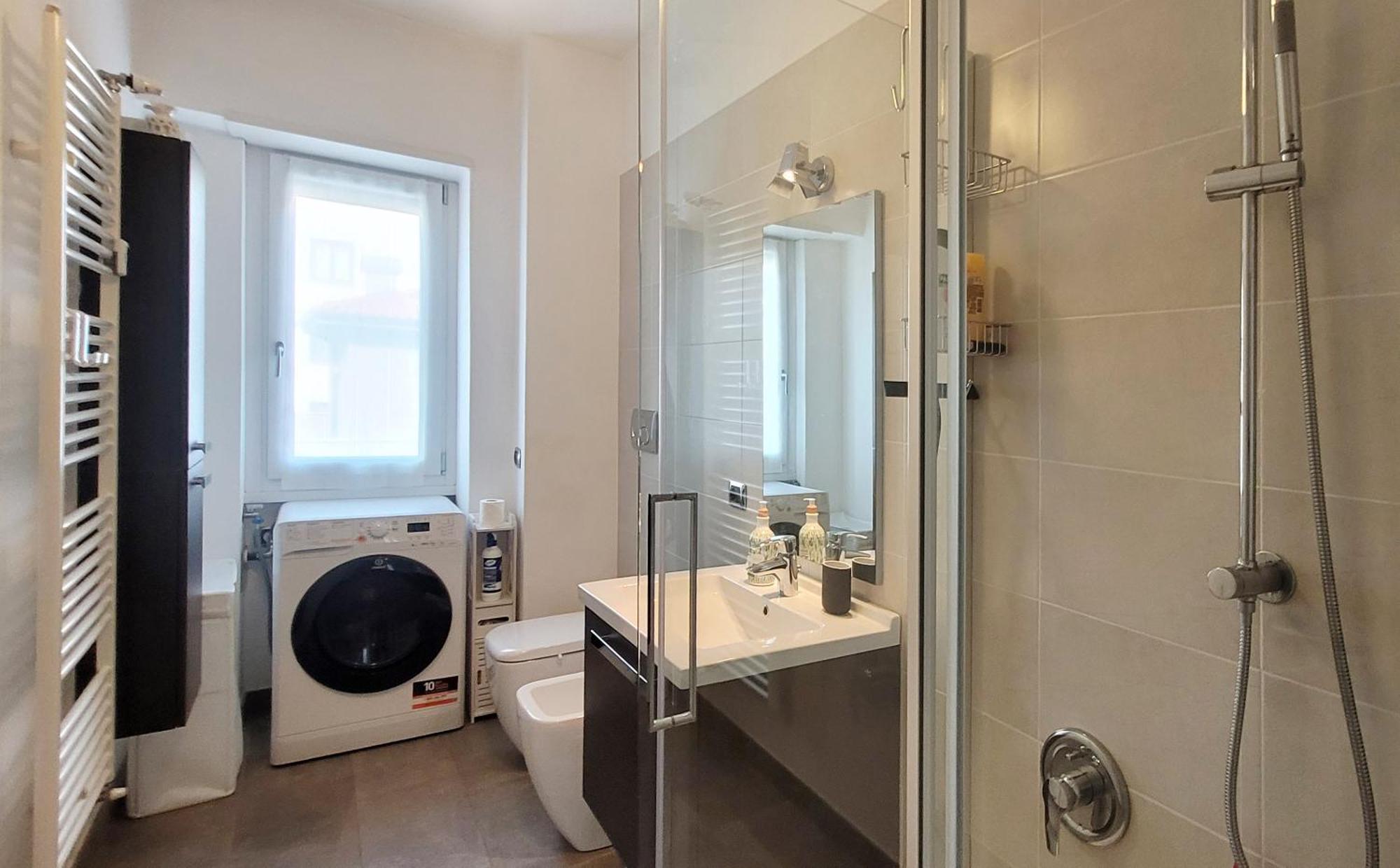 Comfortable Apartment In The Heart Of Lecco Exterior foto