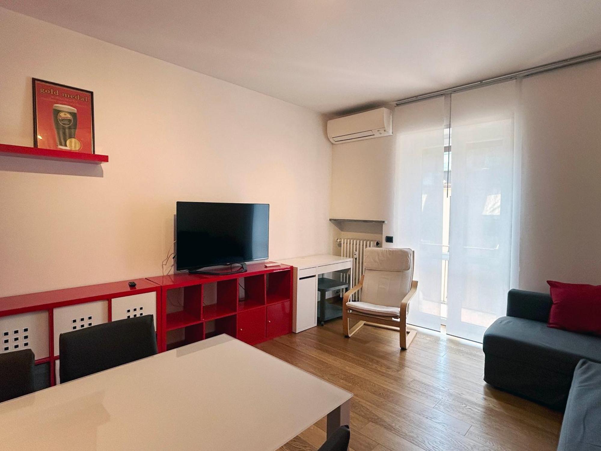 Comfortable Apartment In The Heart Of Lecco Exterior foto